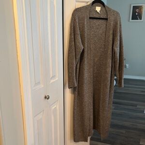 H&M Gray Knit Sweater